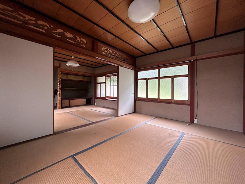 中陰6DK戸建て ベッドルーム