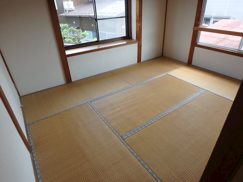土髙様九日市貸家 ベッドルーム