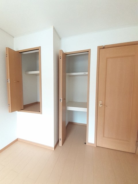 アボンデーレＢ 収納