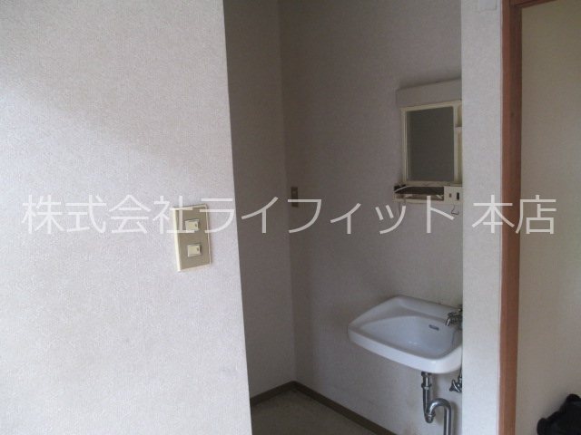 オーヴェスト　ヴィラッジョ 洗面所