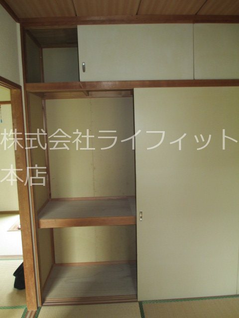 オーヴェスト　ヴィラッジョ 収納