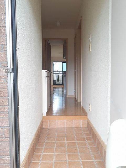 ラフレシール 玄関