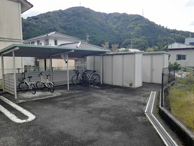 ラフレシール その他