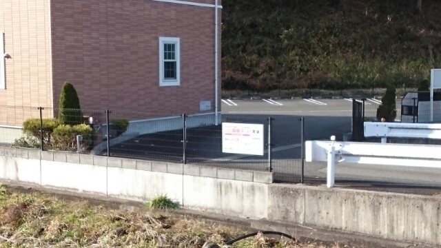 ＭＡＩＳＯＮ・ＳＯＬＥＩＬ 駐車場