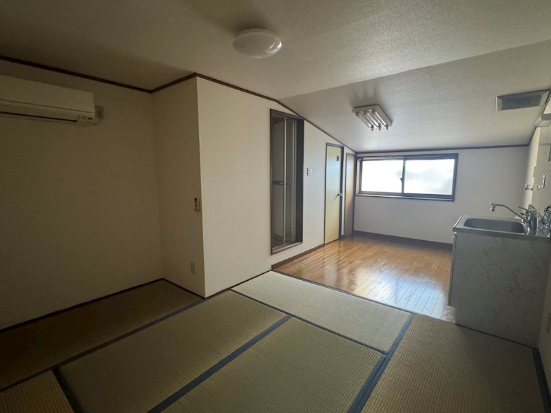 大開通りアパート ベッドルーム