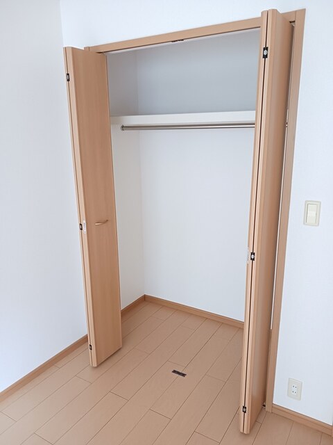 アルメールＣ 収納