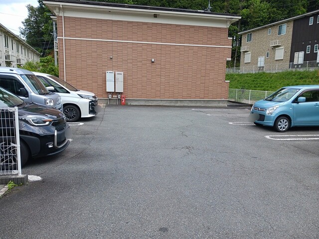 アルメールＣ 駐車場
