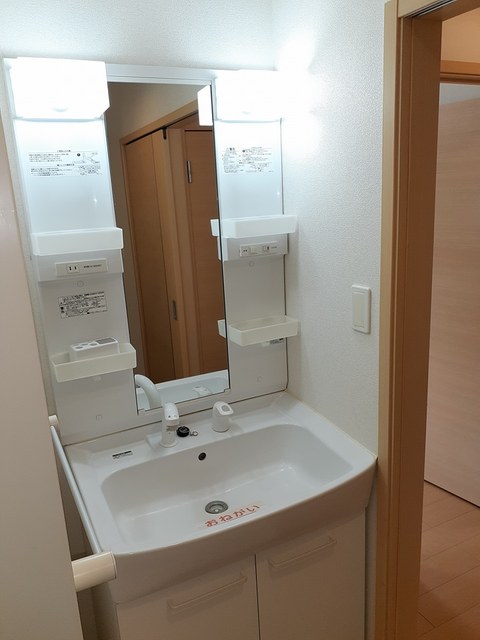 Ｎｅｗ和田ハイツ　Ａ 洗面所