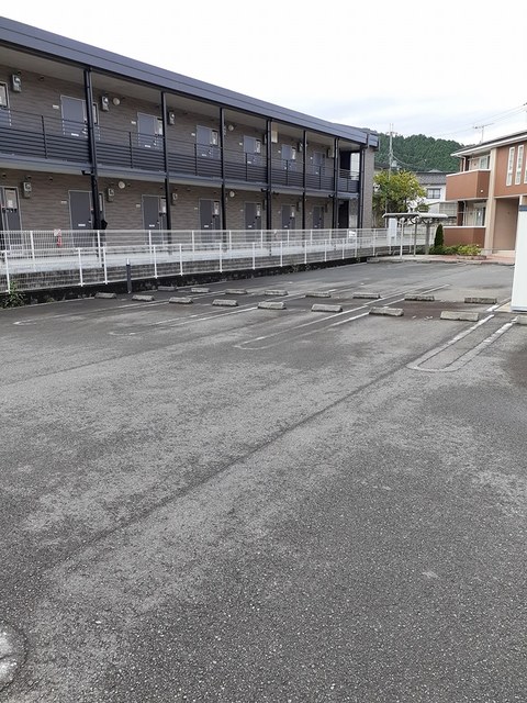 Ｎｅｗ和田ハイツ　Ａ 駐車場