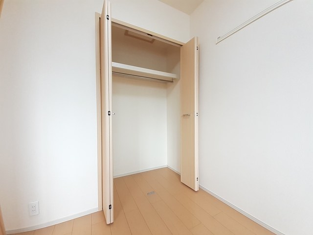 ルシェリア　コリーナ 収納