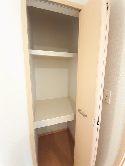 サンリット　レジデンスＡ 収納