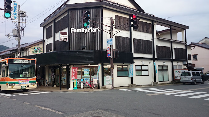 ヴァンベール コンビニ