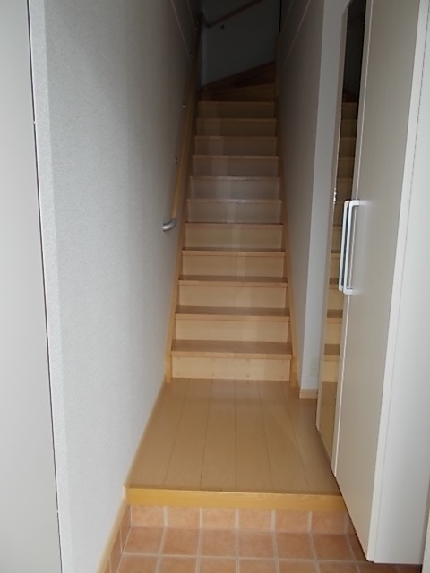 ルジューレ 玄関