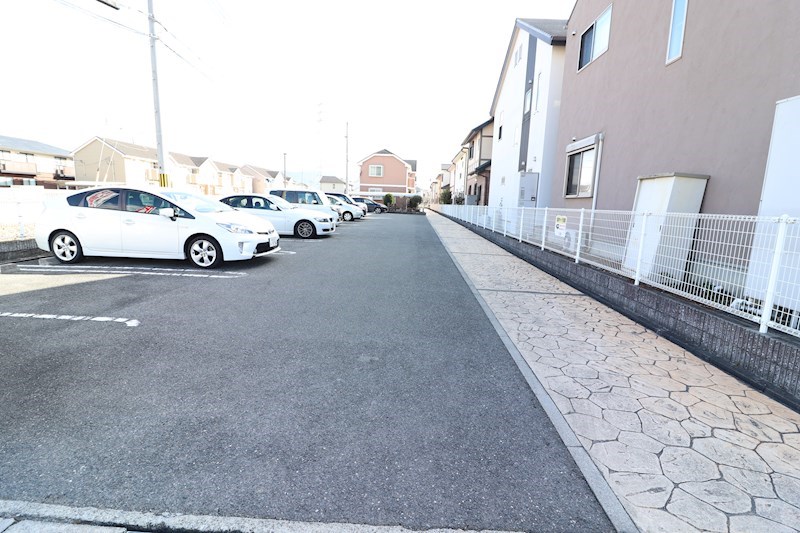ガレリア 駐車場