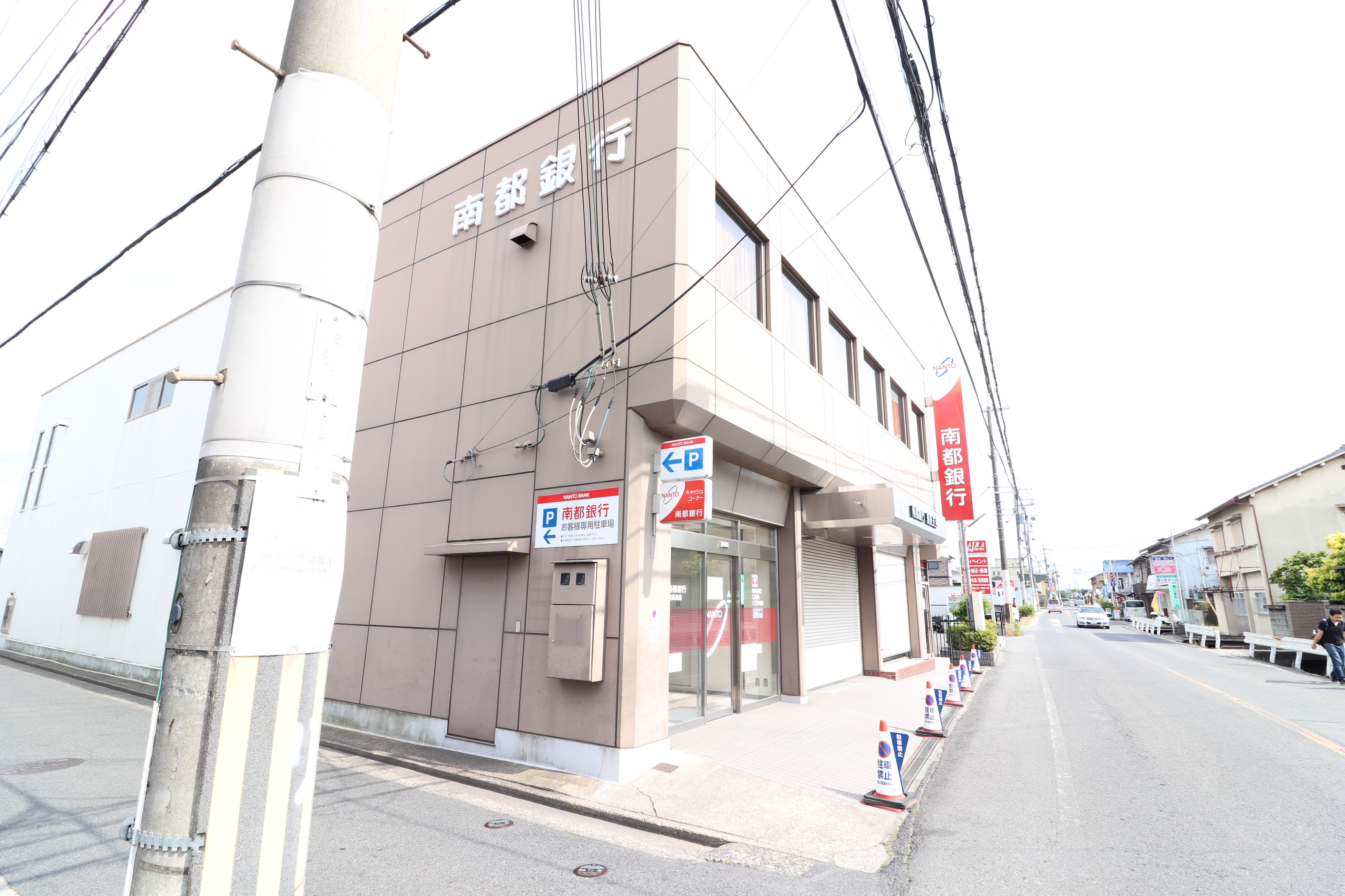 ミランジュエル 銀行