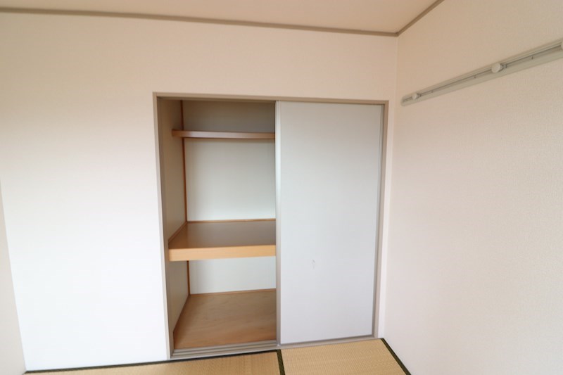 クレセール橿原 収納