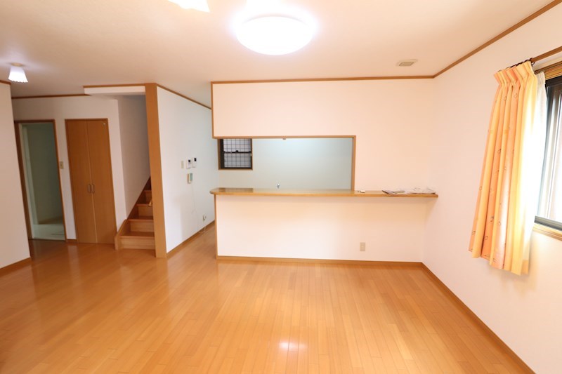 新町戸建 リビング