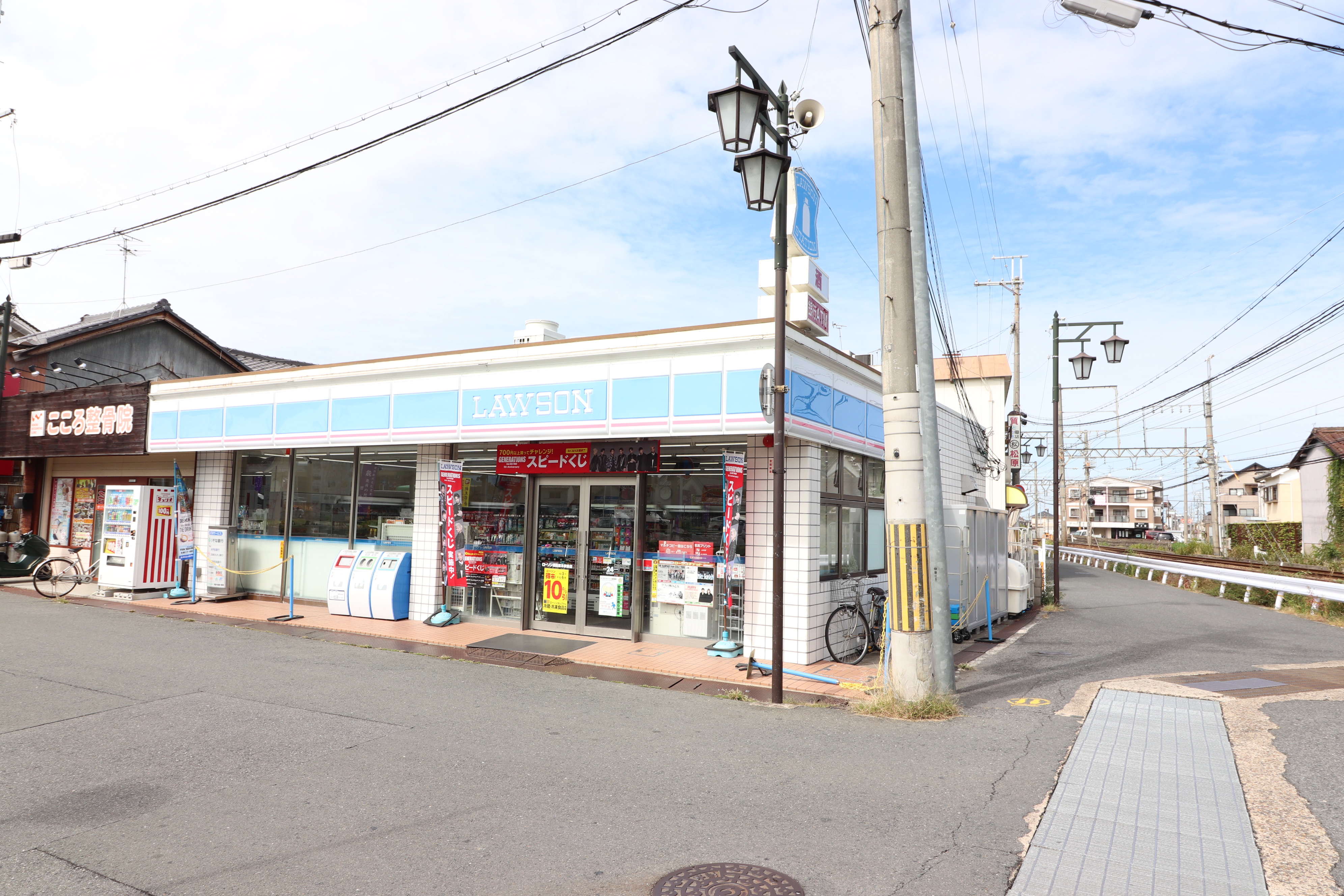 ソシア田原本 コンビニ