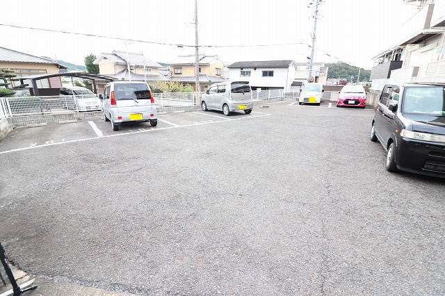 藤山ハイツⅢ 駐車場