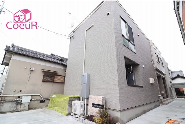 ロイヤルハイツしきⅡ番館 外観