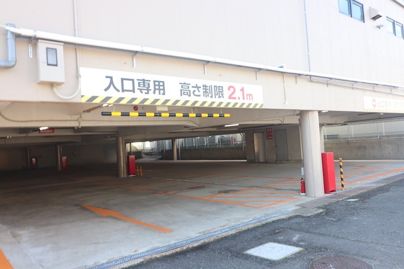 スローライフ店舗 駐車場