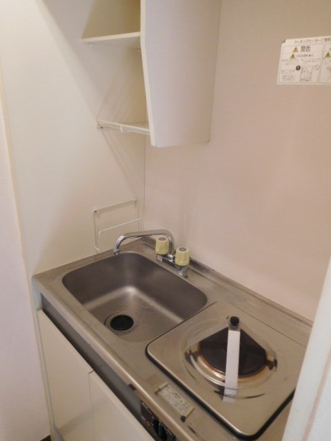 APT12 キッチン