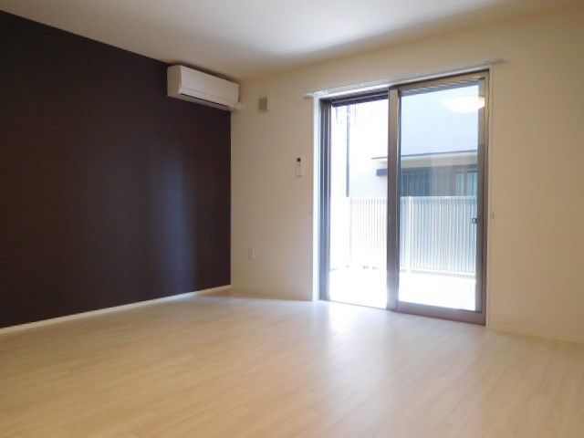 ローエングラム大日 リビング