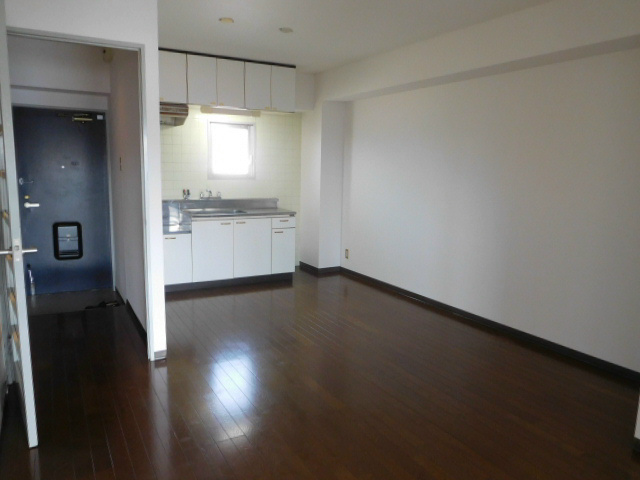 ファミーユ一ツ橋  リビング