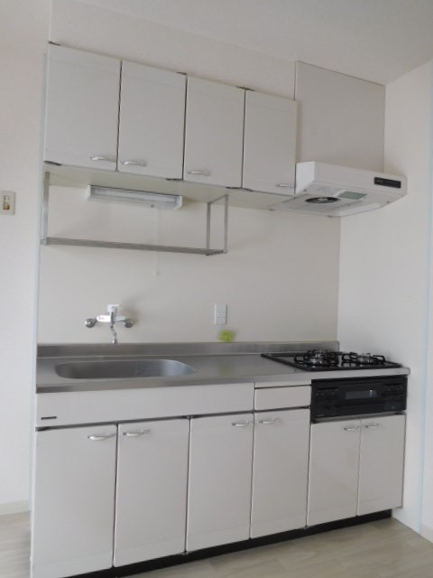 ハイツ三和 キッチン