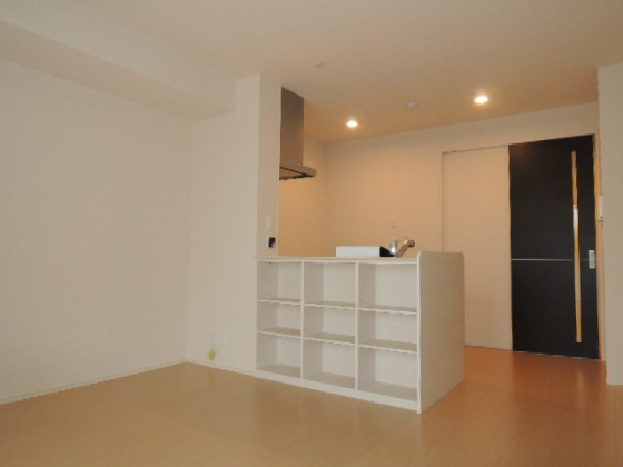 アゼリアN リビング