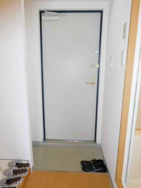 ハイエストキャッスル 玄関