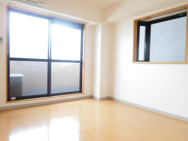 ハイエストキャッスル リビング