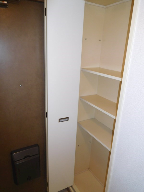 マンション末広 玄関