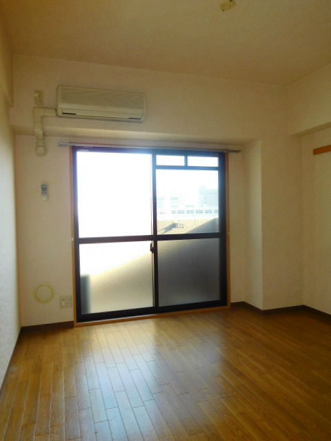 GROOVE大日 ベッドルーム