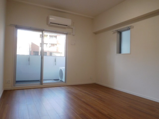 フォレストグレイス守口駅前Ⅱ リビング