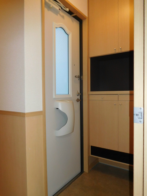 クレベール眞 玄関