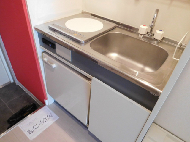 リヴァーシャロウ西三荘 キッチン