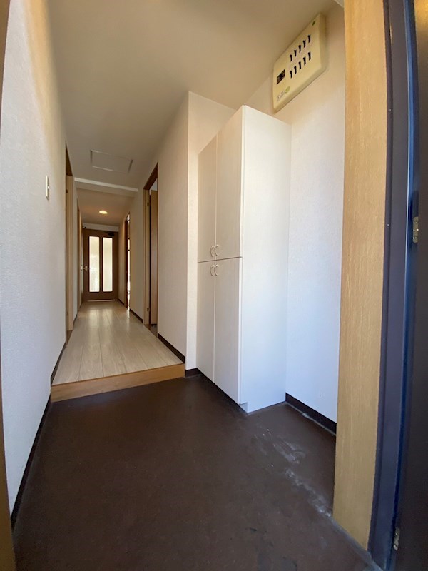 グランエスポワール 玄関