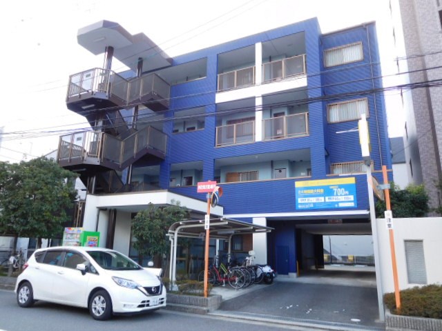 ドミールカメリア 外観