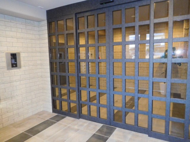 アーリーズ守口 リビング