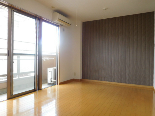 フィオーレ滝井 ベッドルーム