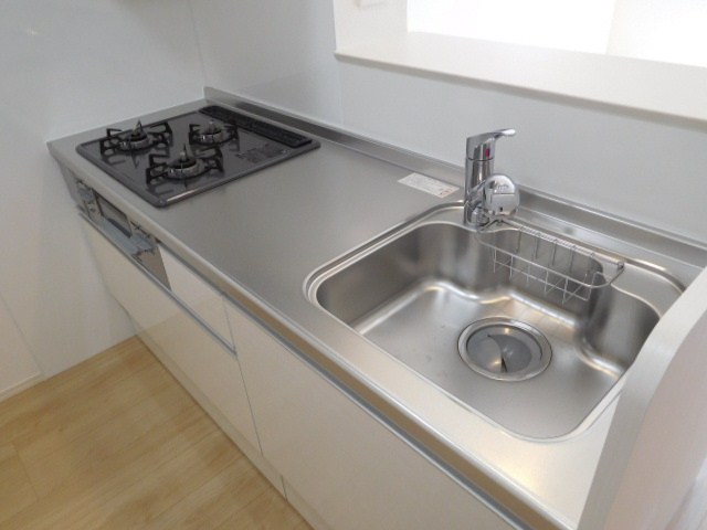 コウラニカイエヴァ キッチン