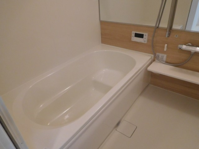 コウラニカイエヴァ 風呂画像