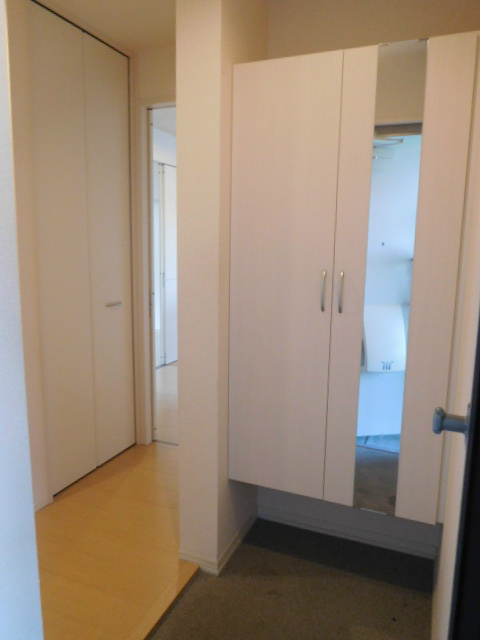 ジョリーマノワール 玄関