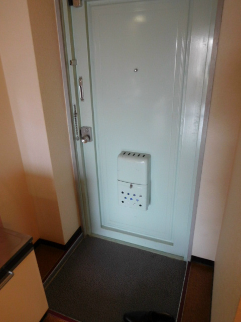 コムズスクエア大日 玄関