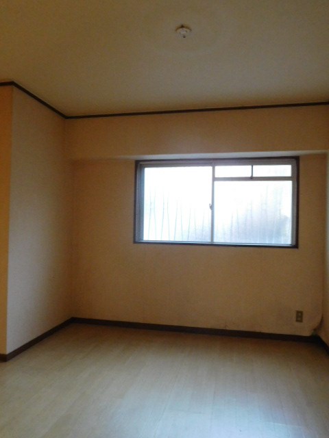大西マンション ベッドルーム