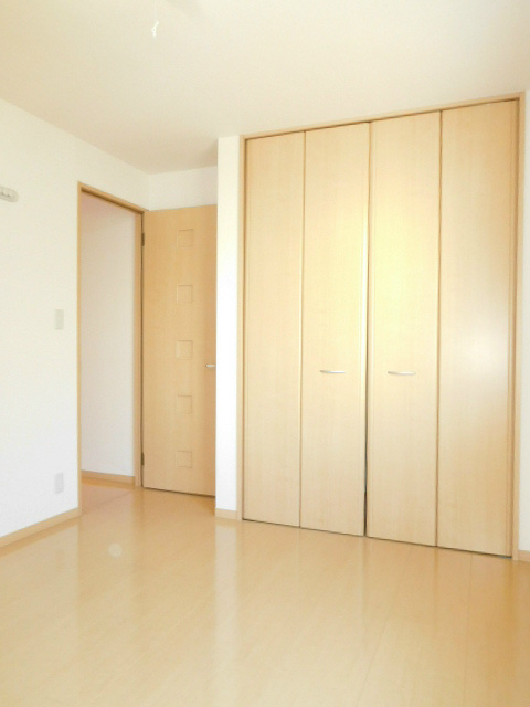 ラカーサ大池　Ｗ棟  ベッドルーム