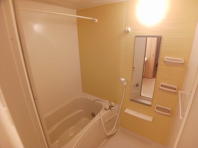 ファミールキンダⅡ 風呂画像