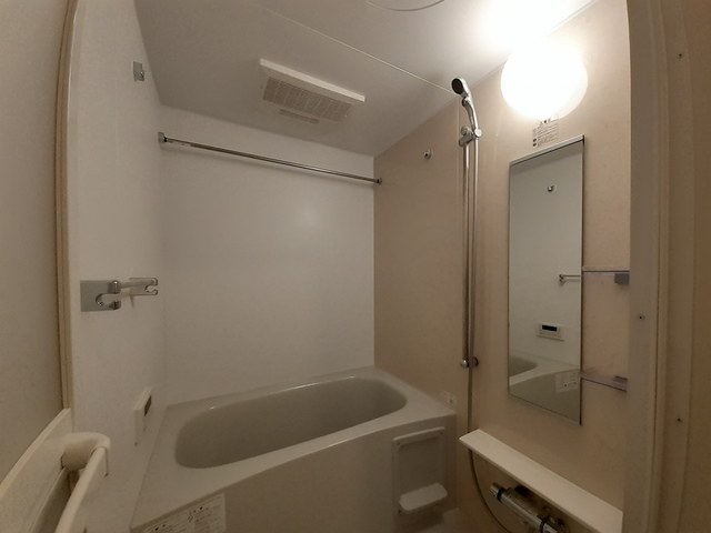 オーヴェスト　アンビエンテ　Ⅱ 風呂画像