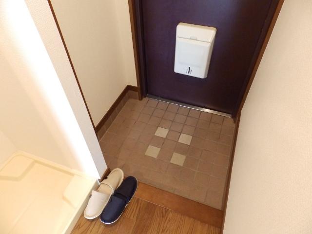 ビエンフェオークラⅡ 玄関